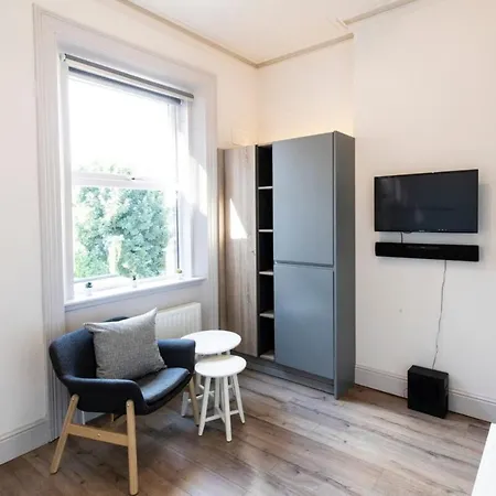 Stunning 1 Bedroom Studio In Stylish Rathmines Dublin